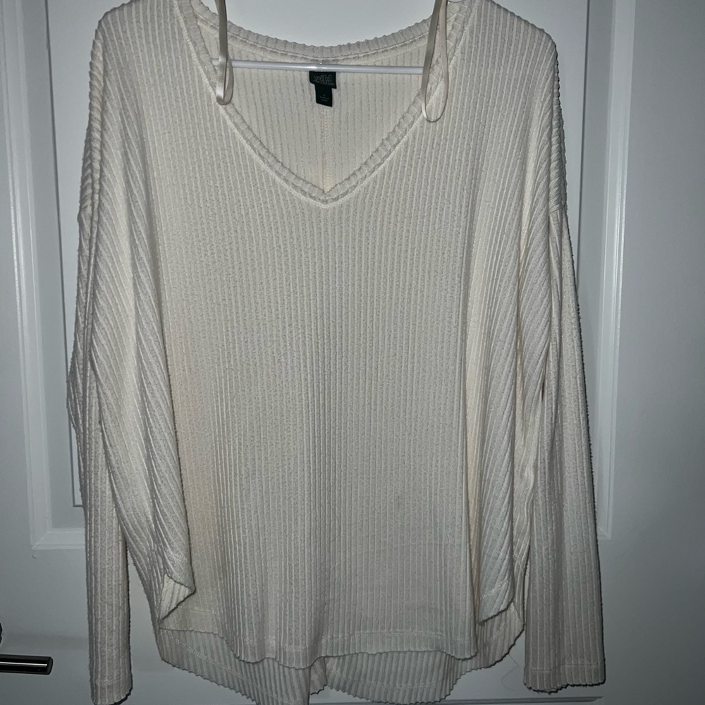 cream long sleeve tee